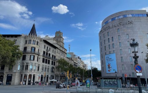 Place Barcelone ©Jérémy Flament