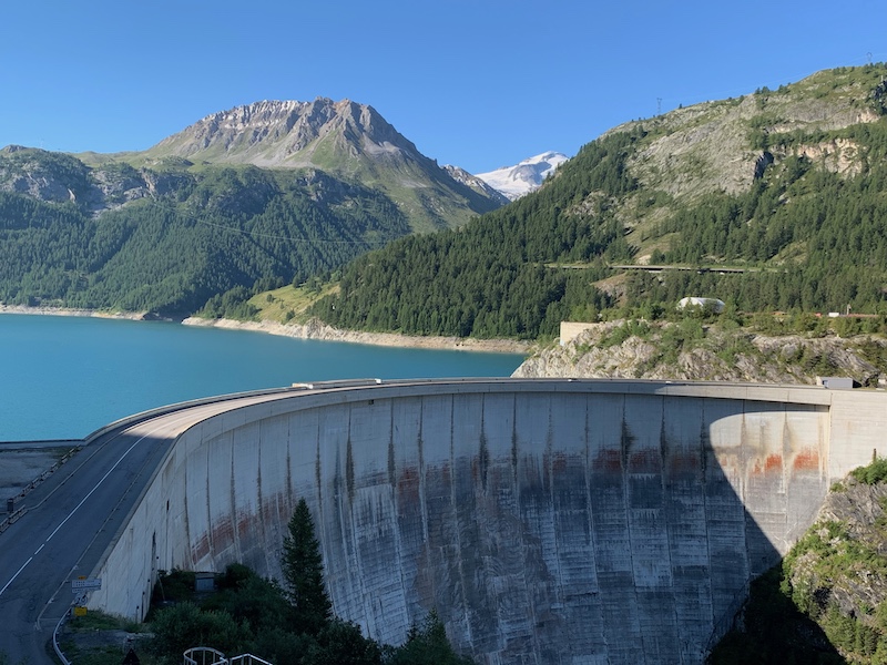 Barrage hydroelectique auvergne