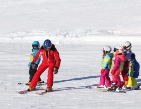 Tourisme ski emploi saisonnier