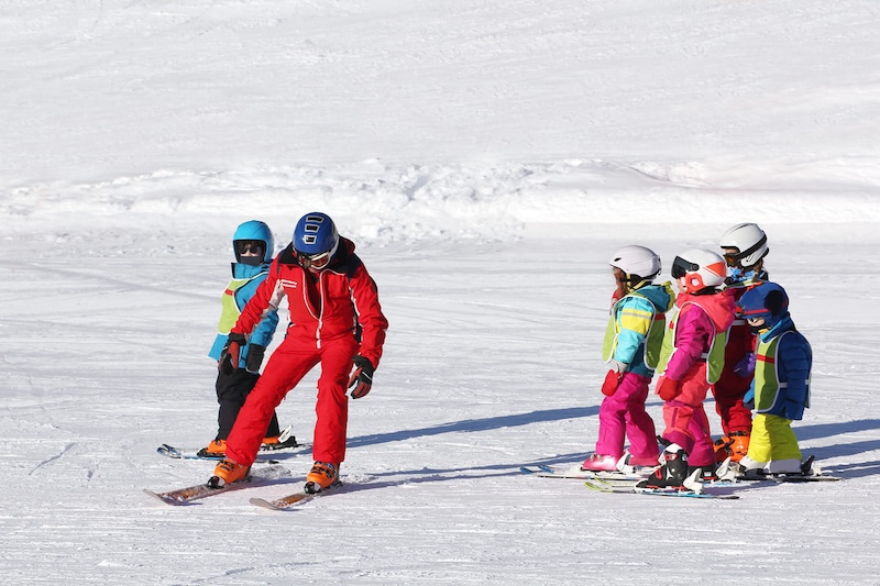 Tourisme ski emploi saisonnier