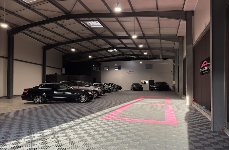 TRANSAKAUTO TOULOUSE EST SHOWROOM crédit Transakauto (1)