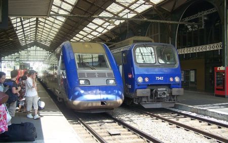 1200px Quais de la gare de Bayonne