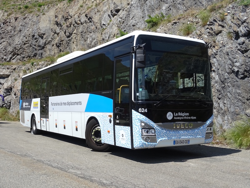 Bus iveco AURA