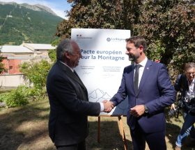 Signature Pacte européen de la montagne 800px