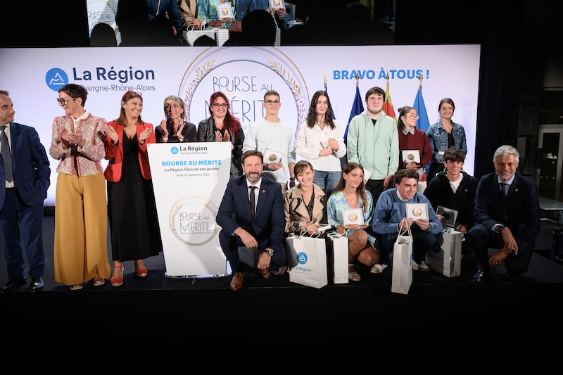 Les lauréats des bourses au mérite récompensés par la Région Auvergne Rhone Alpes 2