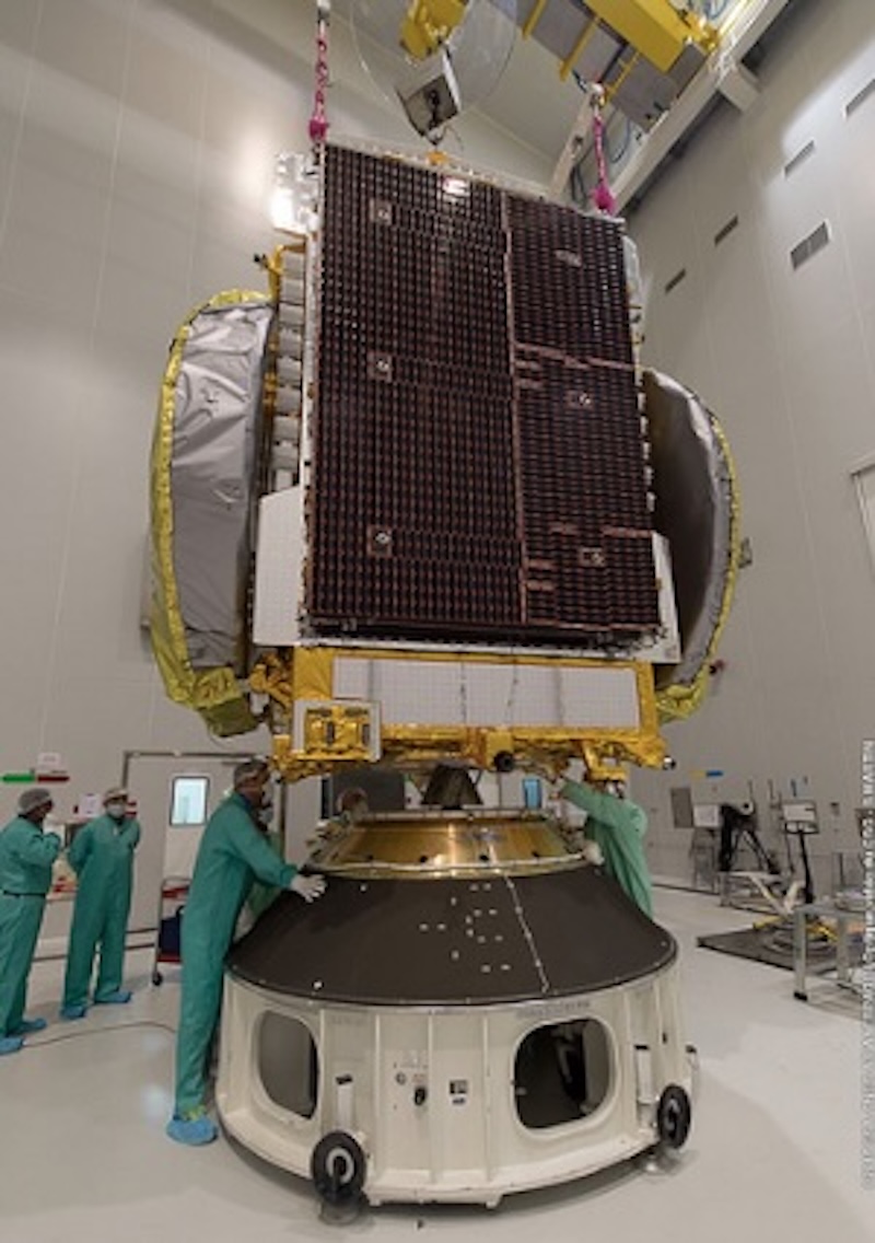 satellite CNES