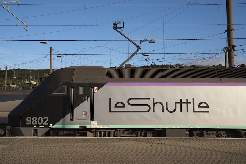 241003 leshuttle shot 02 0121 rt lowres 1