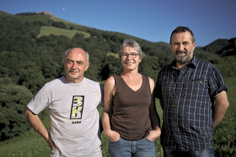HARANEA BILLAUD Gilles BOUQUEROT Martine AGUERRE Christian 052063ff80