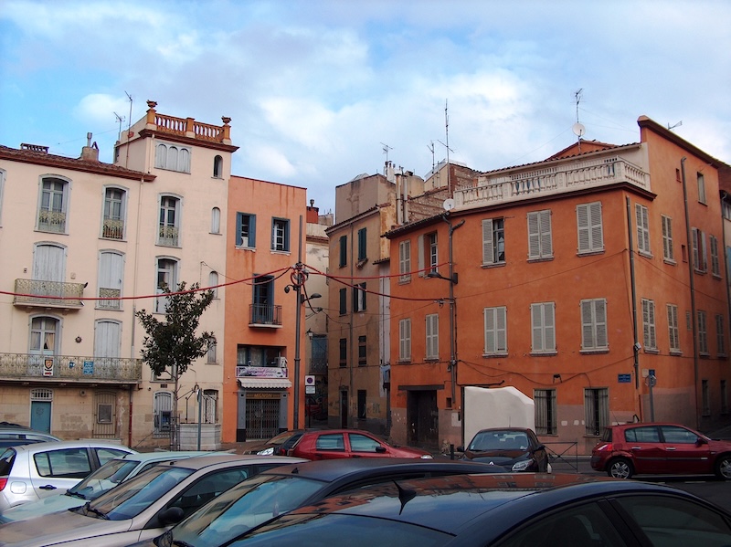 Perpignan place fontaine neuve parking