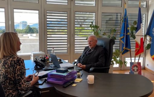 24B1FBFB 5424 4BF9 AEEA 9D296DBCFECC