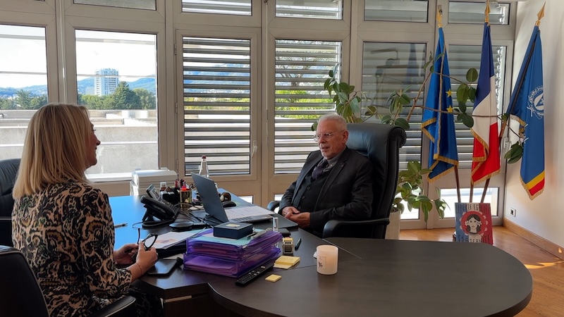 24B1FBFB 5424 4BF9 AEEA 9D296DBCFECC