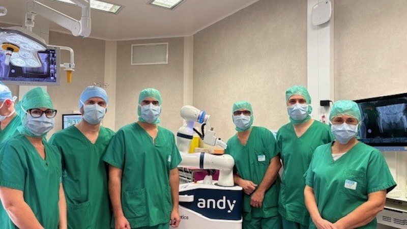 Montpellier polyclinique Saint Roc robot de dernière génération pour la chirurgie du genou