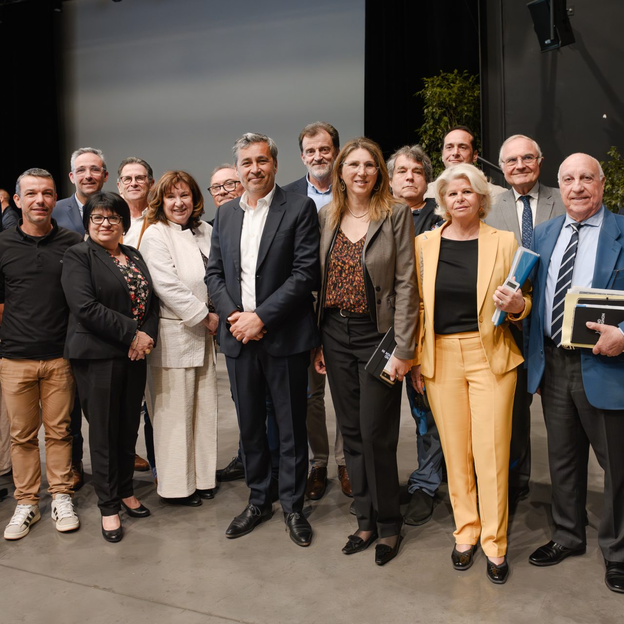 Photo Pst et VP Grand Avignon 080426