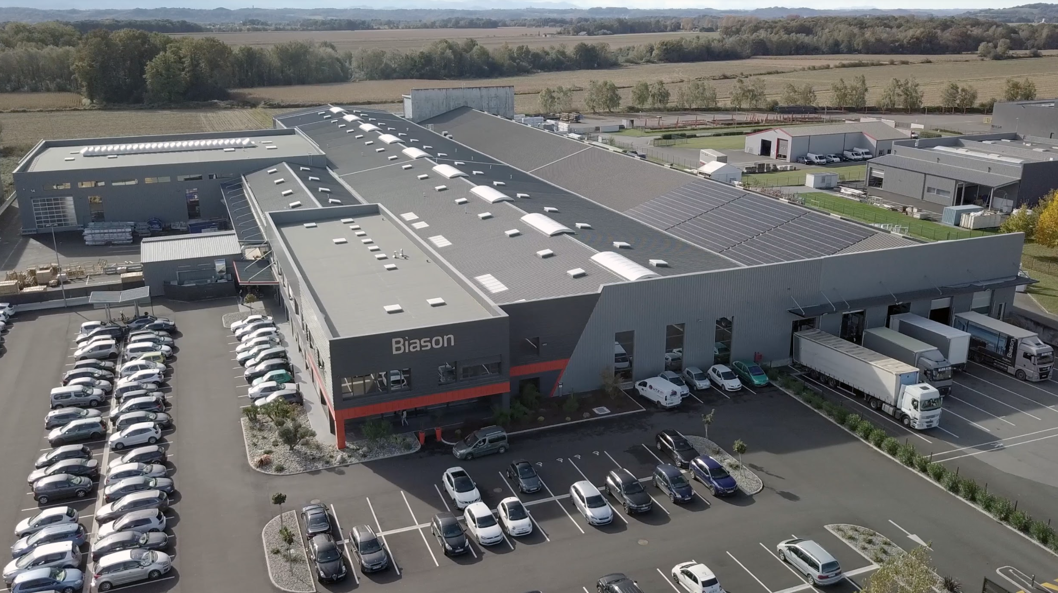 Pyrénées-Atlantiques : Brico Fenêtre investit 10 millions d’euros dans une nouvelle usine de pointe